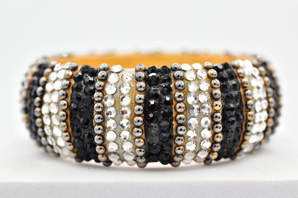 Richard Kerr Vintage Crystal Bangle Bracelet Black White Chunky Signed 80s Bin4